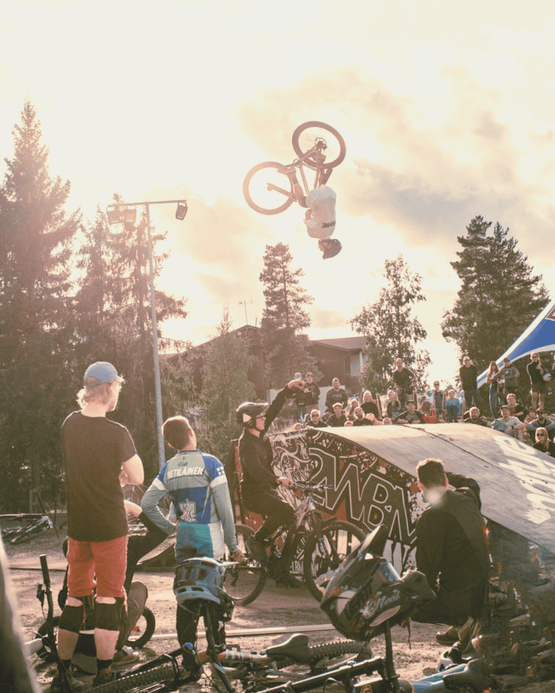Sappee Bikefest atmosphere