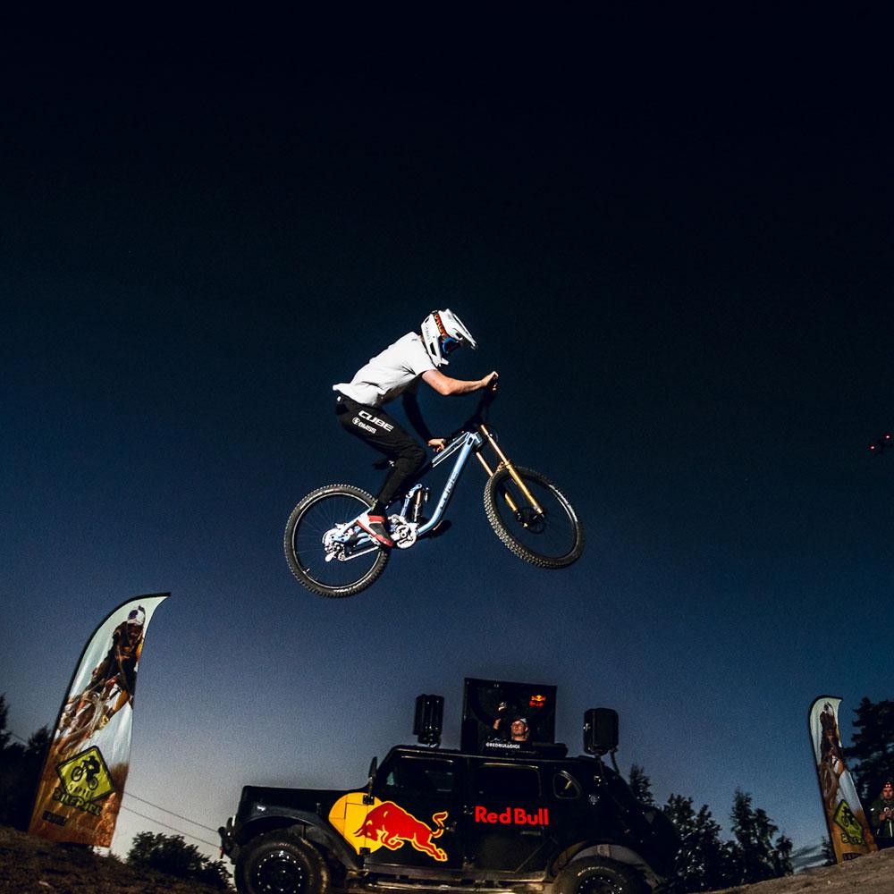 Sappee Bikefest, viihtyvät nuoret maastopyöräilijät